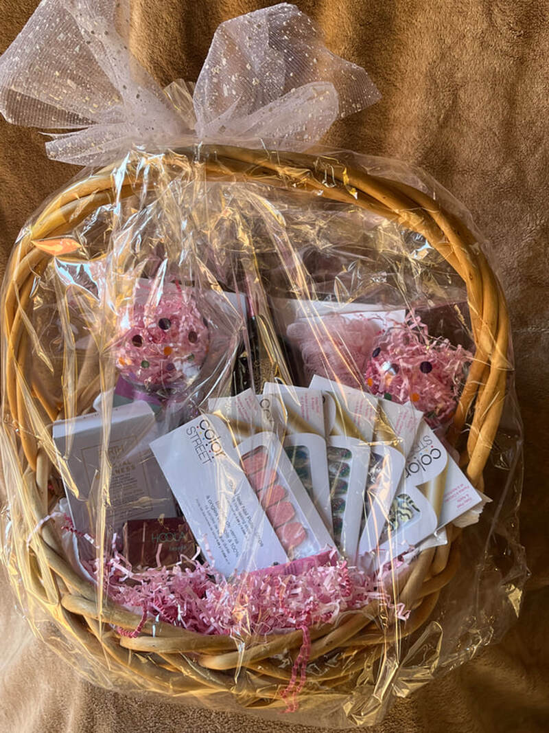 Raffle prize #8: Array of Color Street nails, bottle of wine and glasses